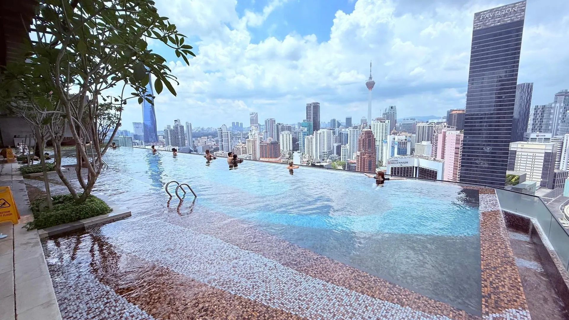 Luxury Suites Bukit Bintang At Axon Residence Kl Pavilion Kuala Lumpur