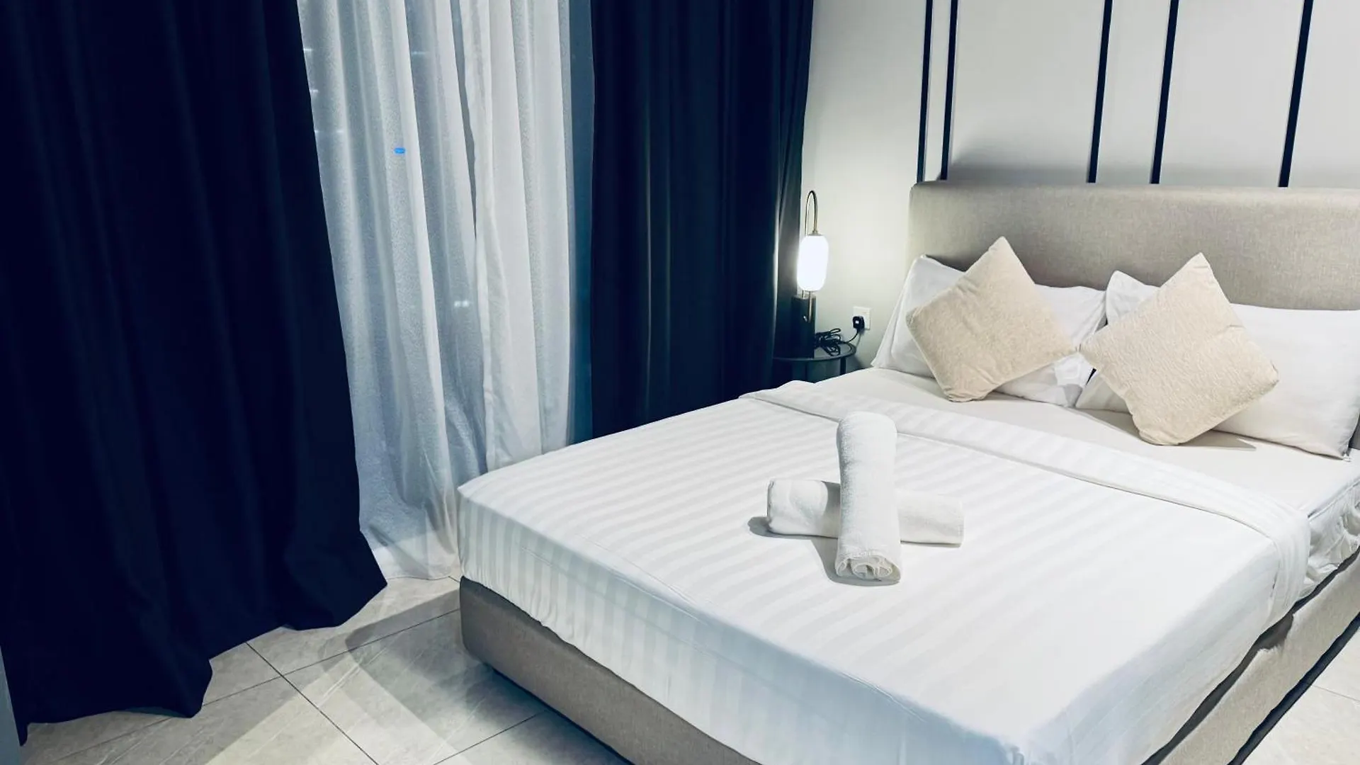 Hotel Luxury Suites Bukit Bintang At Axon Residence Kl Pavilion Kuala Lumpur