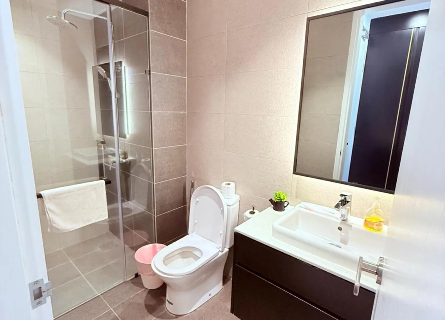 ***** Hotel Luxury Suites Bukit Bintang At Axon Residence Kl Pavilion Kuala Lumpur Malaysia