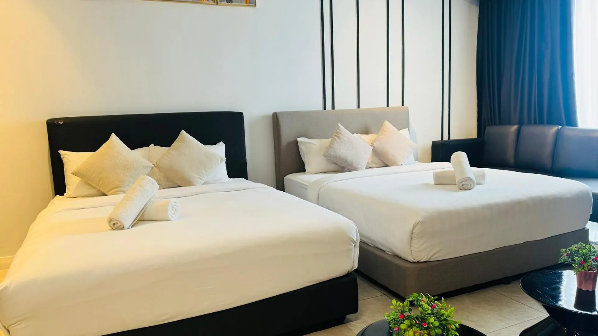 Luxury Suites Bukit Bintang At Axon Residence Kl Pavilion Kuala Lumpur 5*,