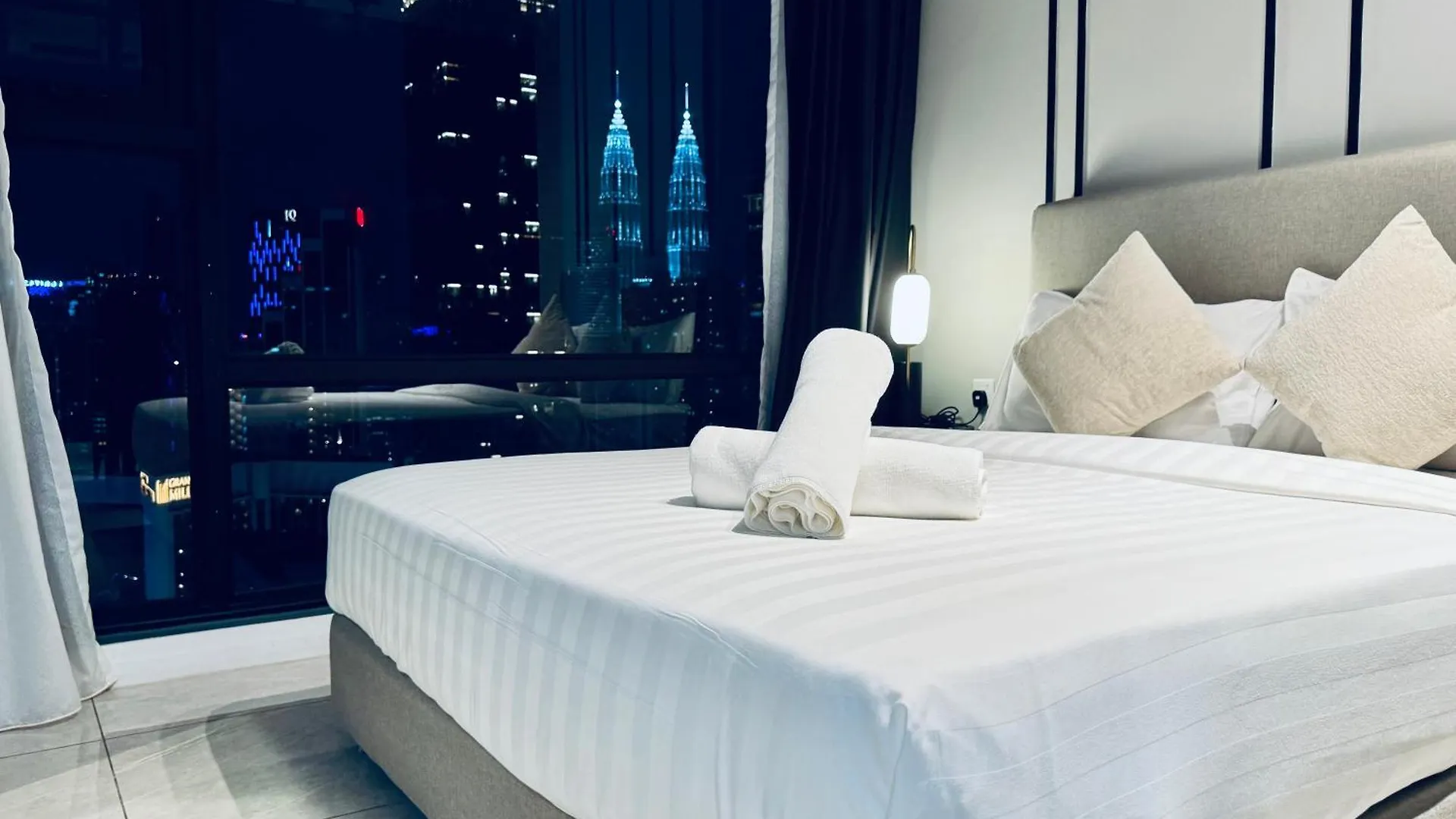 Luxury Suites Bukit Bintang At Axon Residence Kl Pavilion Kuala Lumpur Malaysia