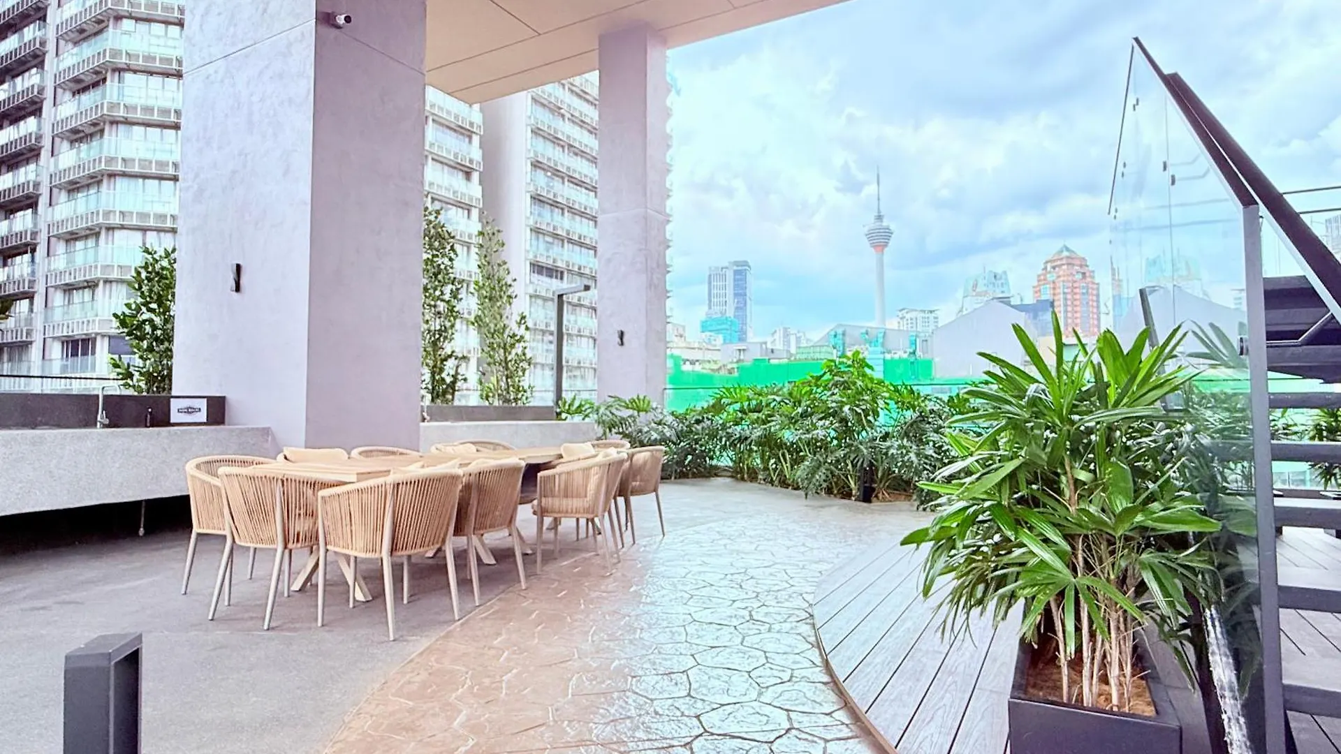 ***** Hotel Luxury Suites Bukit Bintang At Axon Residence Kl Pavilion Kuala Lumpur Malaysia